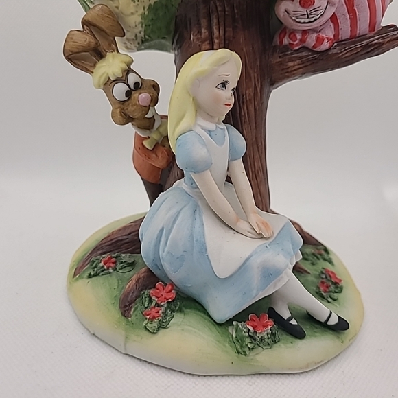 Walt Disney Productions Porcelain Tree Alice in Wonderland 7.25" NO BOX - Picture 8 of 9